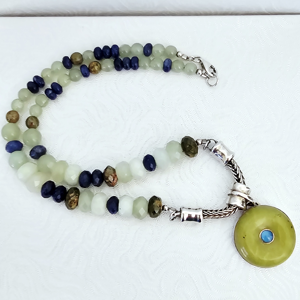 Sale! Very Rare Silpada Sterling Silver Multistone Jade Pendant Necklace N0855